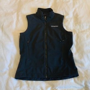 PATAGONIA Polartec black vest, womens size medium